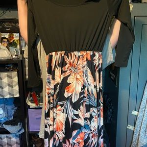 Size Large womens dress long sleeve